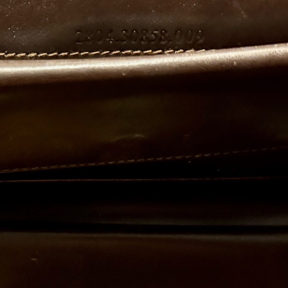 SOLD Authentic FENDI Zucca Trifold Zip Wallet Brown Canvas/Leather Made Italy - Picture 13 of 13